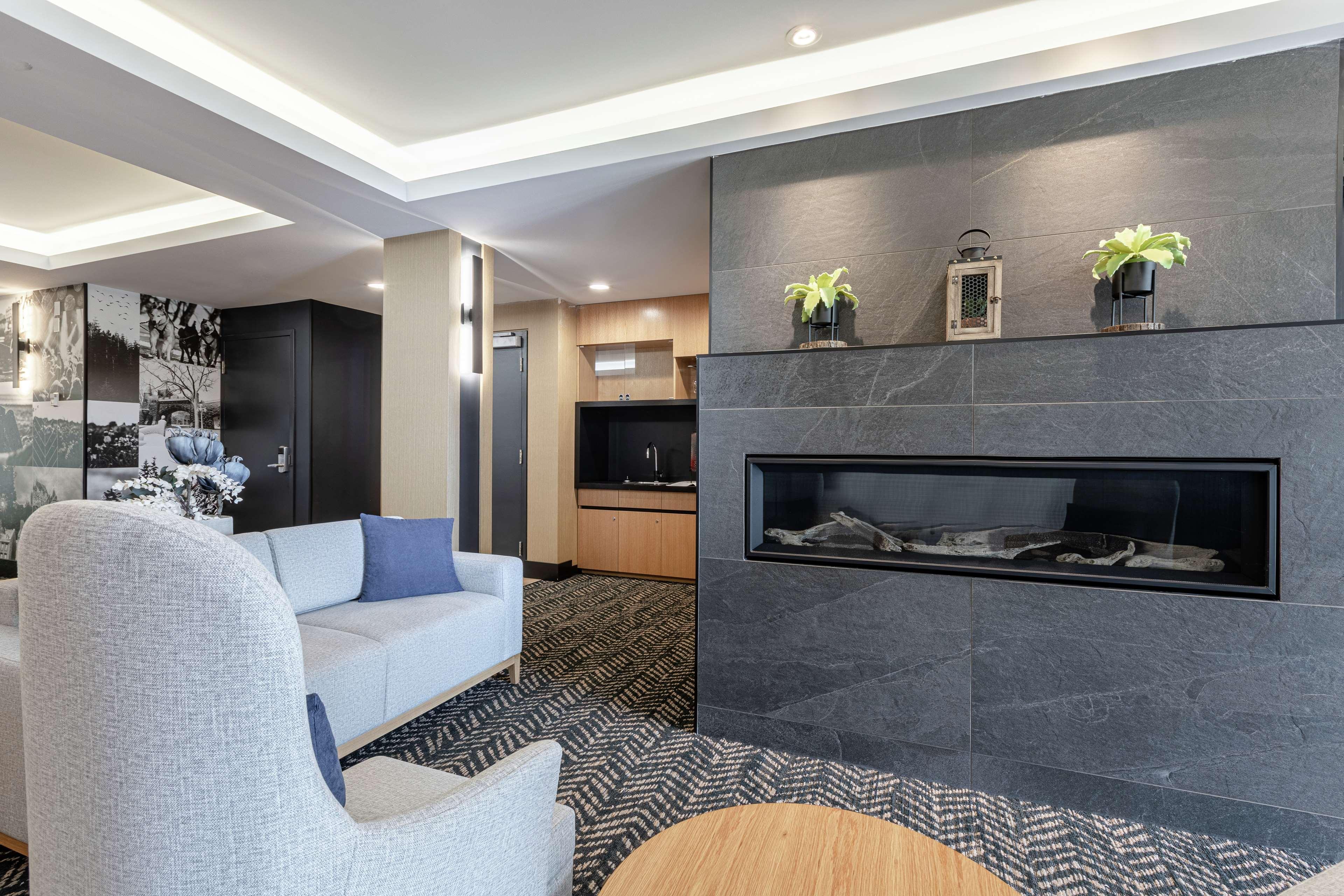 Doubletree By Hilton Quebec Resort Quebeque Exterior foto